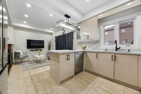 Photo 13 at 198 Swan Park Road, Greensborough, Markham