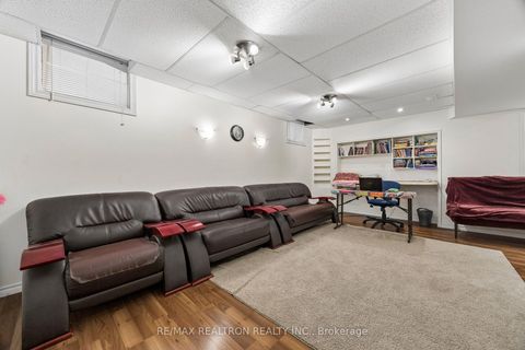 Photo 16 at 198 Swan Park Road, Greensborough, Markham