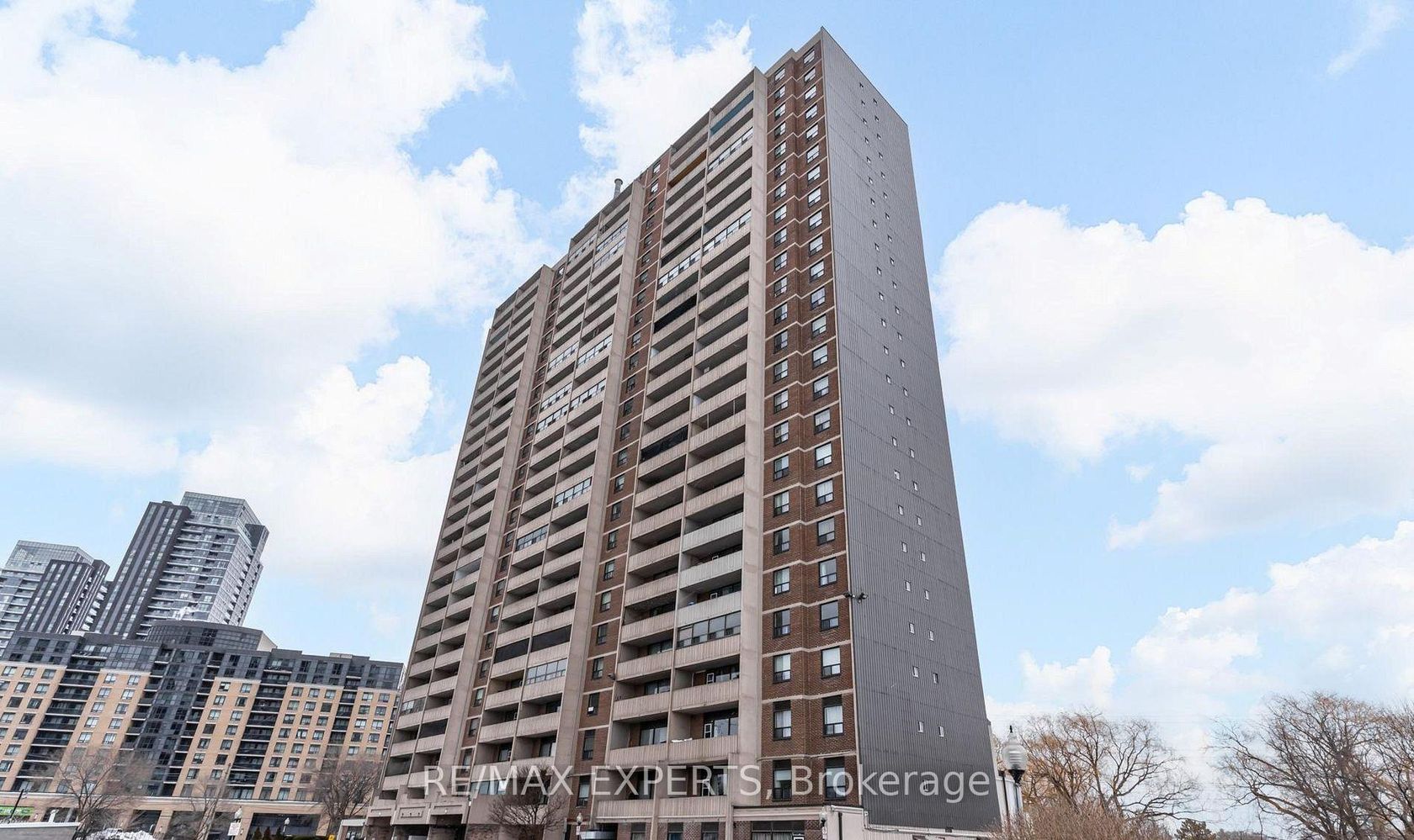 2304 - 3390 Weston Road, Humbermede, Toronto 