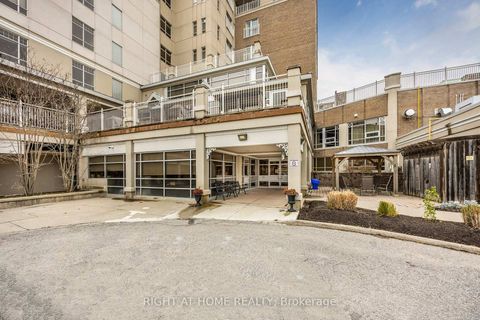 Photo 1 at 53 - 74 Ross Street, Queen's Park, Barrie