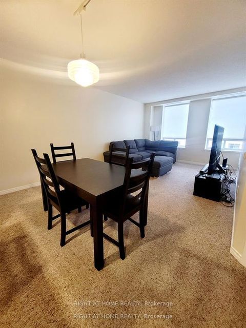 Photo 6 at 53 - 74 Ross Street, Queen's Park, Barrie