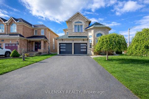 Photo 1 at 2 Eminence Road, Patterson, Vaughan