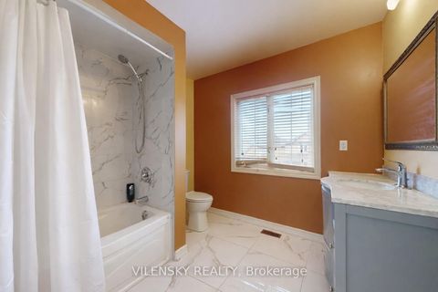 Photo 18 at 2 Eminence Road, Patterson, Vaughan