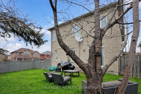 Photo 29 at 2 Eminence Road, Patterson, Vaughan
