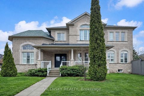 Photo 33 at 2 Eminence Road, Patterson, Vaughan