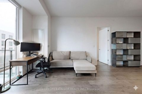 Photo 8 at 550 - 25 Adra Grado Way, Bayview Village, Toronto