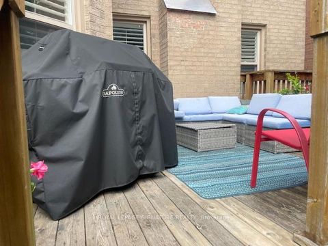 Photo 36 at 59 Edenbridge Drive, Beverley Glen, Vaughan