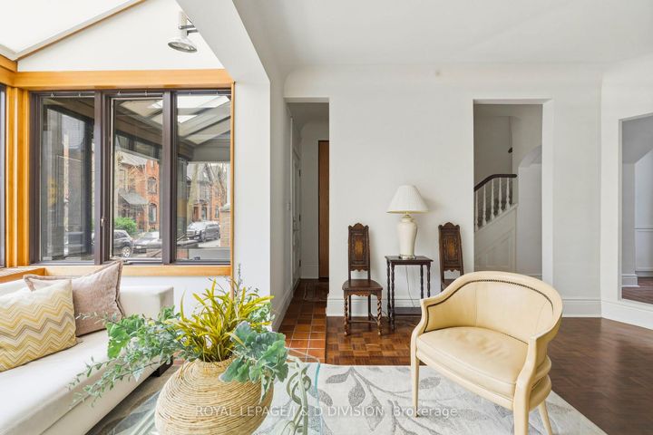 Photo 3 at 18 Tranby Avenue, Annex, Toronto