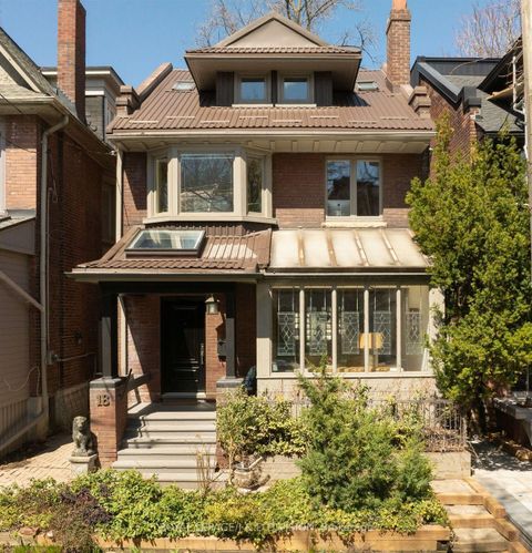 Photo 1 at 18 Tranby Avenue, Annex, Toronto
