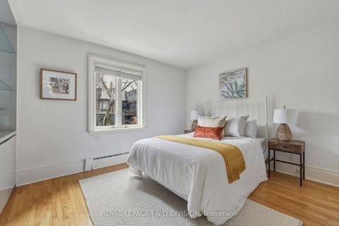 Photo 13 at 18 Tranby Avenue, Annex, Toronto