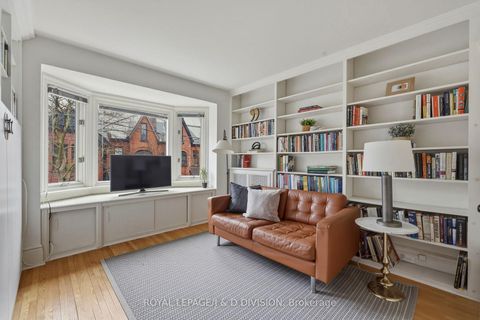 Photo 17 at 18 Tranby Avenue, Annex, Toronto