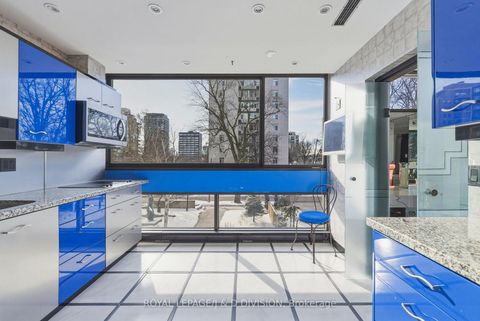 Photo 14 at 203 - 150 Heath Street W, Casa Loma, Toronto