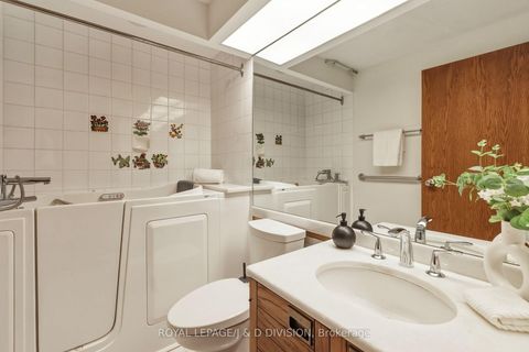 Photo 32 at 203 - 150 Heath Street W, Casa Loma, Toronto