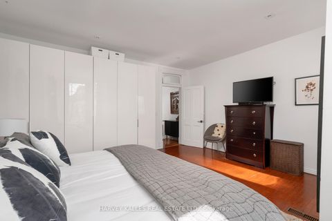 Photo 18 at 281 Lisgar Street, Little Portugal, Toronto