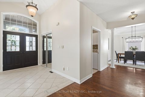 Photo 4 at 913 Bayley Court, Wyndham, Newmarket