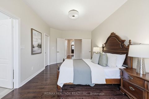 Photo 24 at 913 Bayley Court, Wyndham, Newmarket