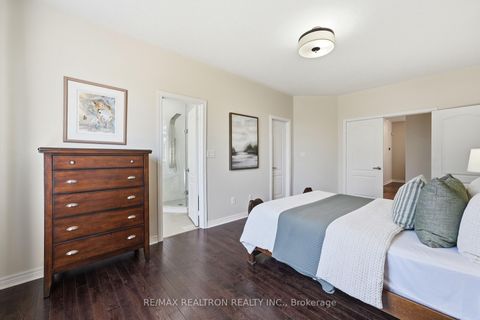 Photo 25 at 913 Bayley Court, Wyndham, Newmarket