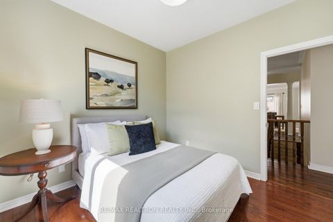 Photo 27 at 913 Bayley Court, Wyndham, Newmarket