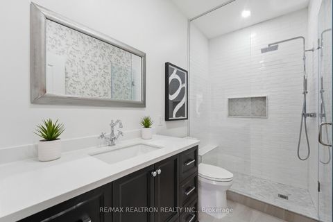 Photo 33 at 913 Bayley Court, Wyndham, Newmarket