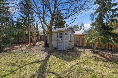 Photo 41 at 913 Bayley Court, Wyndham, Newmarket