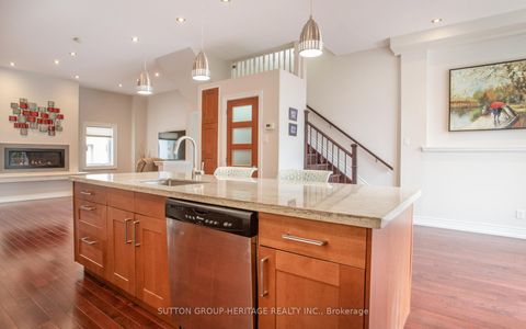 Photo 8 at 45 Harris Park Drive, Birchmount, Toronto