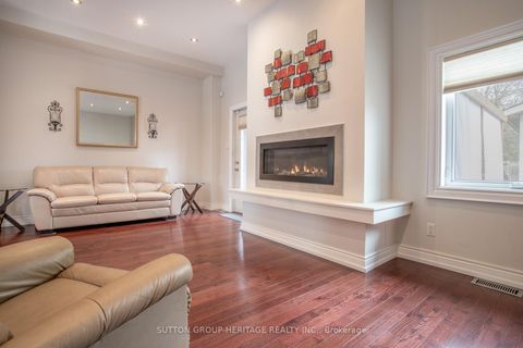 Photo 16 at 45 Harris Park Drive, Birchmount, Toronto