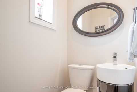 Photo 17 at 45 Harris Park Drive, Birchmount, Toronto