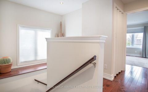 Photo 18 at 45 Harris Park Drive, Birchmount, Toronto