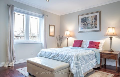 Photo 26 at 45 Harris Park Drive, Birchmount, Toronto