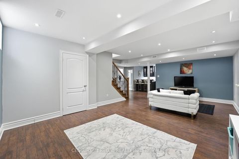 Photo 23 at 28 Tim Jacobs Drive, Keswick South, Georgina