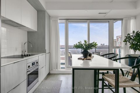 Photo 2 at 1021 - 35 Tubman Avenue, Regent Park, Toronto