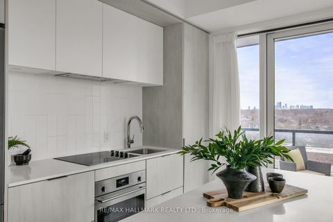 Photo 3 at 1021 - 35 Tubman Avenue, Regent Park, Toronto