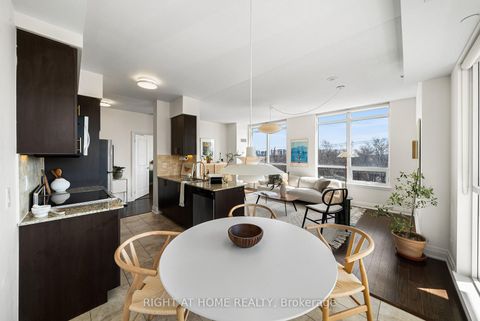 Photo 5 at 611 - 520 Steeles Avenue W, Yorkhill, Vaughan