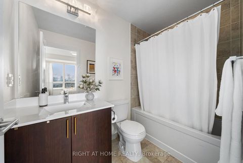 Photo 21 at 611 - 520 Steeles Avenue W, Yorkhill, Vaughan