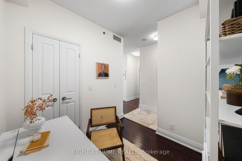 Photo 23 at 611 - 520 Steeles Avenue W, Yorkhill, Vaughan