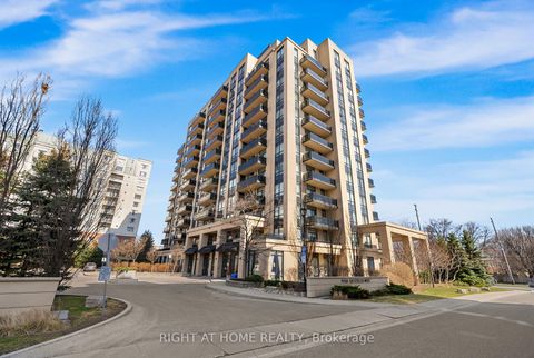 Photo 33 at 611 - 520 Steeles Avenue W, Yorkhill, Vaughan