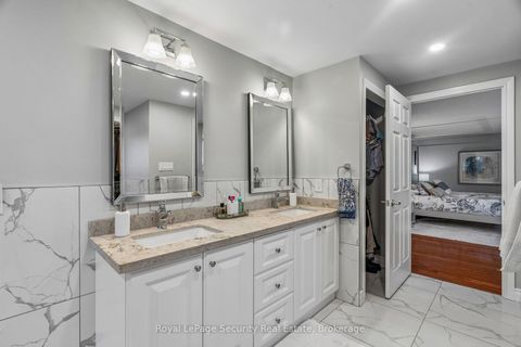 Photo 35 at 23 Fielding Drive, Aurora Heights, Aurora