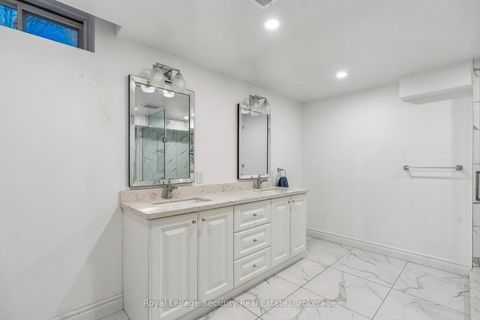 Photo 42 at 23 Fielding Drive, Aurora Heights, Aurora