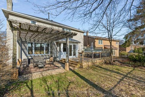 Photo 49 at 23 Fielding Drive, Aurora Heights, Aurora