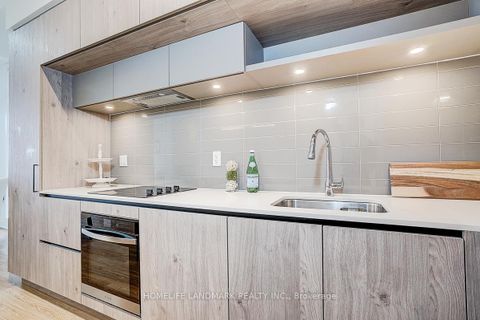 Photo 6 at 501 - 9 Steckley Lane, Rural Richmond Hill, Richmond Hill