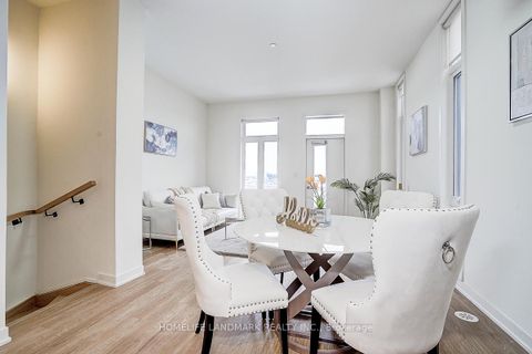 Photo 9 at 501 - 9 Steckley Lane, Rural Richmond Hill, Richmond Hill