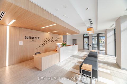 Photo 3 at 812 - 25 Neighbourhood Lane, Queensway, Toronto