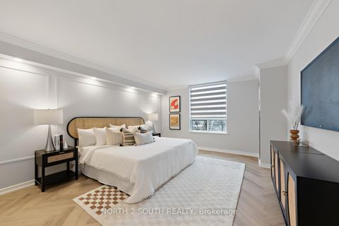 Photo 29 at 304 - 7 Townsgate Drive, Yorkhill, Vaughan