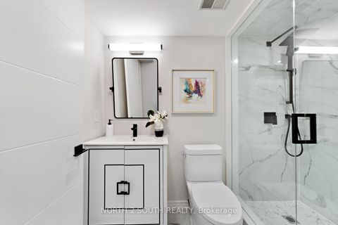 Photo 37 at 304 - 7 Townsgate Drive, Yorkhill, Vaughan