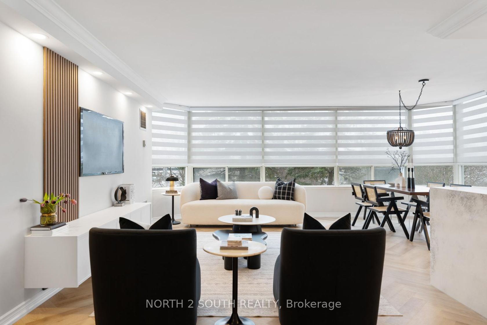 304 - 7 Townsgate Drive, Yorkhill, Vaughan photo number 2