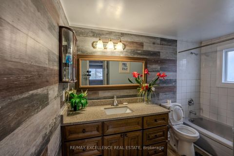 Photo 17 at 3 Hickling Trail, Grove East, Barrie