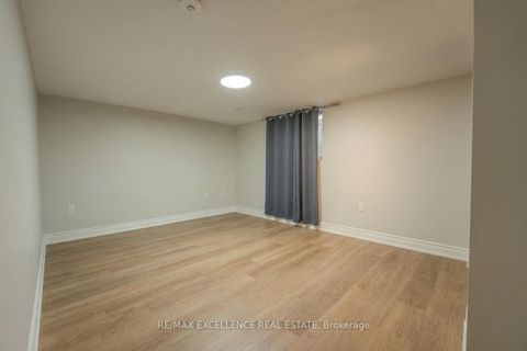 Photo 24 at 3 Hickling Trail, Grove East, Barrie