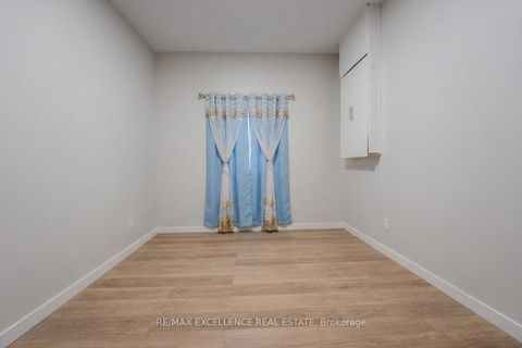 Photo 25 at 3 Hickling Trail, Grove East, Barrie