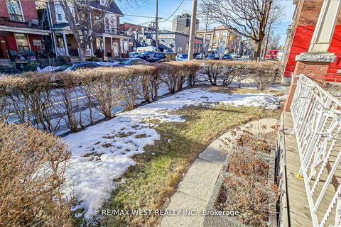 Photo 32 at 217 Gladstone Avenue, Little Portugal, Toronto