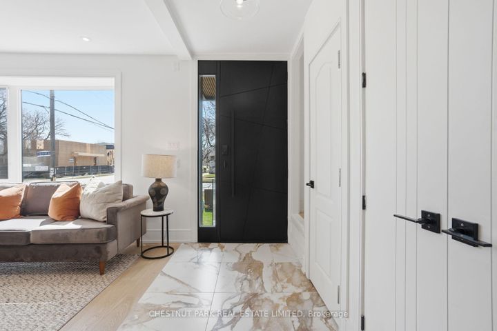 Photo 2 at 86 Edgecroft Road, Queensway, Toronto